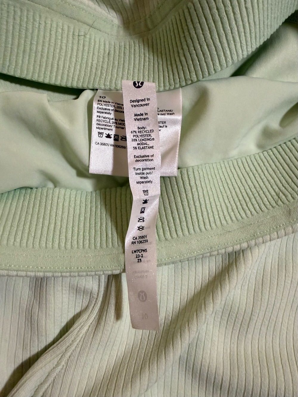 Lululemon Ribbed Softstreme HR SHORT - Picture 4 of 6